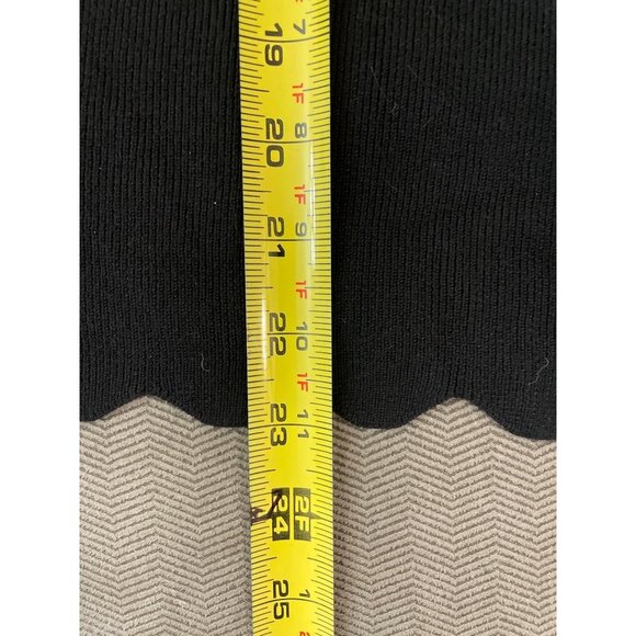 Cable & Gauge Black Off Shoulder Scalloped Hem Long Sleeve Knit Sweater Top Sz L - Picture 11 of 11